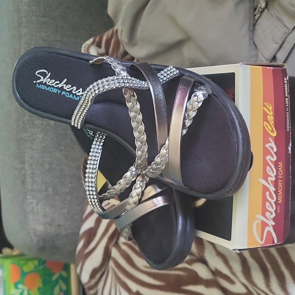 Sketchers Cali